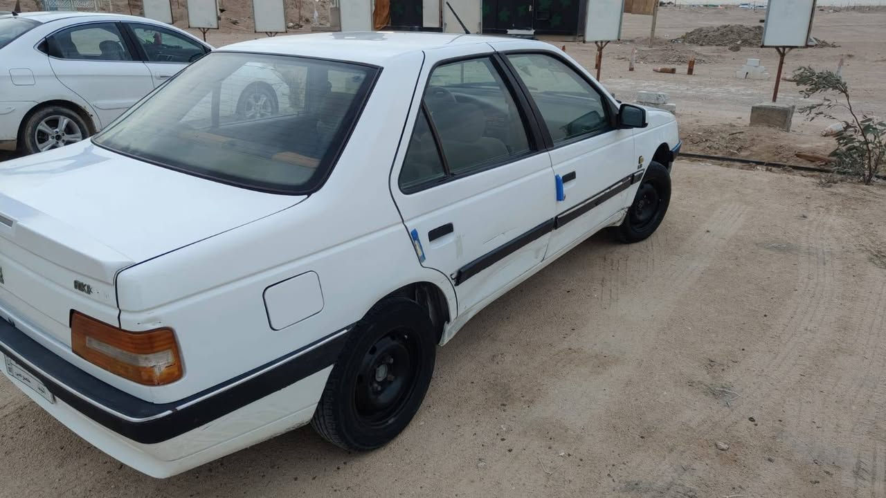 بيجو مديل 2016 للبيع السعر 37 وبيها مجال السيارة بيها صبغ قليل بالجاملغ الخلفي ومكينه كايمه وسنويه ساقطه السيارة نصبتها حلوة وكاعده هذا رقم راعيها *********** النجف, العراق
