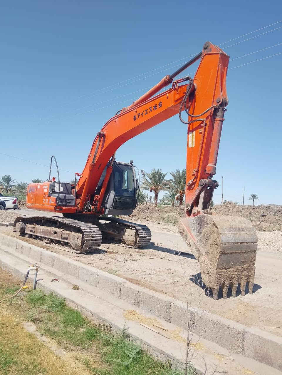 زت 2005 مضخه بلاديه ما مفتوحه محرك بدون تنقيص 
بدون صبق  حاليا تشتقل
(***********)
