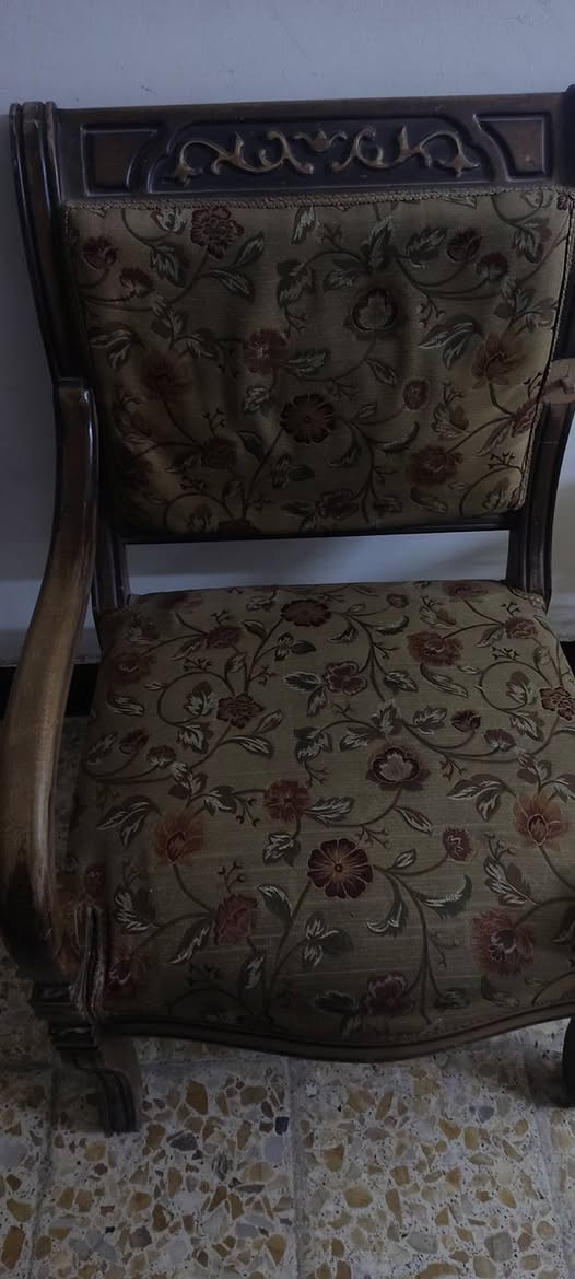 تخم عشر مقاعد للبيع السعر
200


**إذا كنت صاحب هذا الإعلان وتريد حذفه لأي سبب، رجاءا أرسل رسالة إلى الدعم الفني**