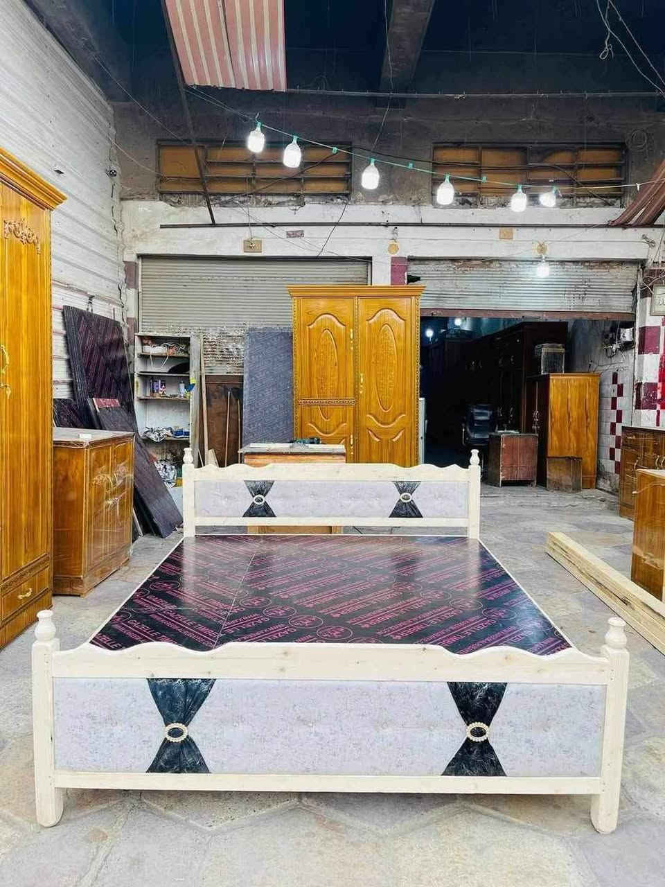 جرابي نفرين خشب روسي بلوك بلاويد درجه اولى
العرض ب160 وطول مترين
السعر ب140 حلة, بابل


**إذا كنت صاحب هذا الإعلان وتريد حذفه لأي سبب، رجاءا أرسل رسالة إلى الدعم الفني**