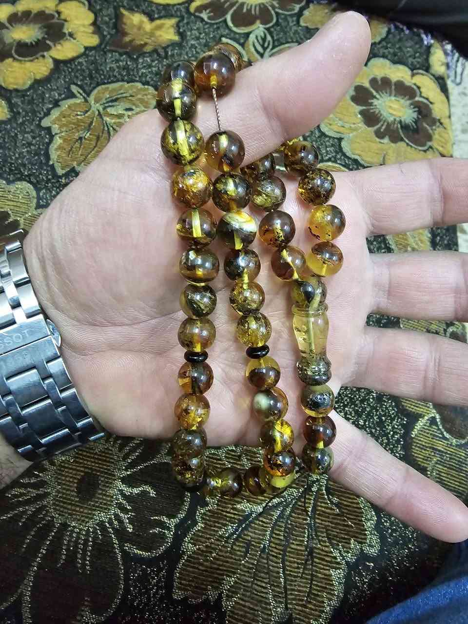 لعشاق المسابح المدعبله
مسبحه من كهرب بحر البلطيق الحر الطبيعي الشوائبي او الطحلبي  بجراخه دائريه او مدعبله شرط وضمان مدى الحياة بأصالة الخامة لاكبس لاضغط لا مسال لامعالج ولاكهرب صيني .
وزن ٣٥ غرتم ٤٨ حبه قياس الحبه ١٠.٥ ملم .


**إذا كنت صاحب هذا الإعلان وتريد حذفه لأي سبب، رجاءا أرسل رسالة إلى الدعم الفني**