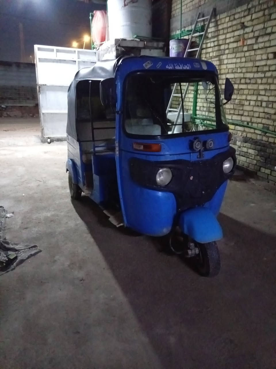 تكتك البيع باجاج موديل 2020مكينه مال 22مجفته مره وحده بوشه وبستم وبيه باردات وبه بلصفحه معجون شوي مو كلها رقمي ***********رصيد778 284 8571
