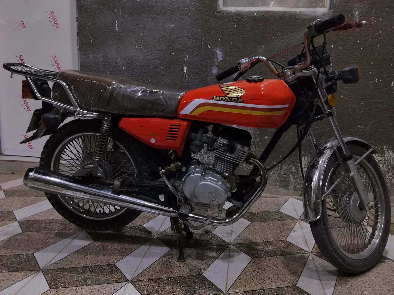 للبيع سعر 650$***********
رقم الولد مكلف بل نشر
