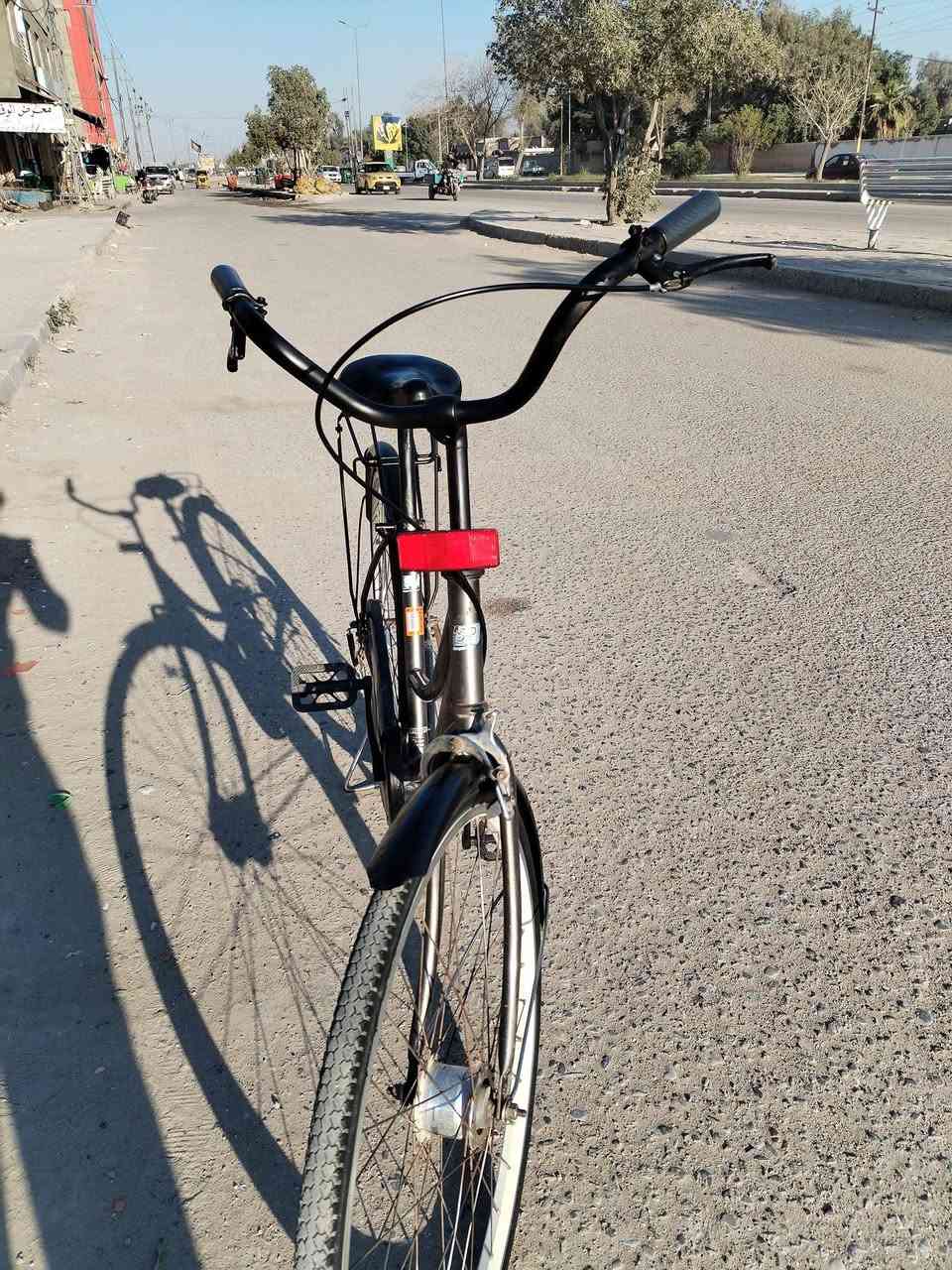 السلام عليكم بايسكل للبيع ياباني اصل حجم 26 وكاله شركه تايرات مكينه سوبايه كله جديد السعر خاص أو للاستفسار *********** مكان بابل الحمزه الغربي
