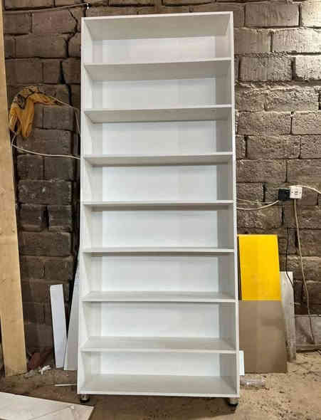 فاترينات للبيع جديدة مامستعملات فقط اسبوع الي يريدهن يراسلني خاص او اتصال ع رقم ***********
عددهن خمس
