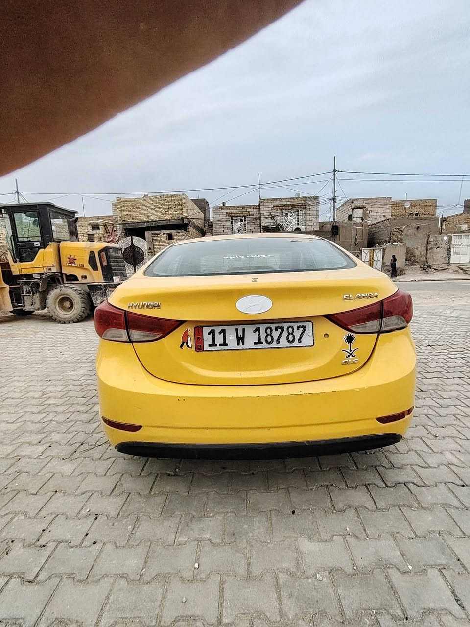 السلام عليكم النترا 2012 مكان ديوانيه سعر 105 وبي مجال تحكم ستيرن مكينه 1800 دوش حادثها بنيد بدون دواخل رقمي وخاص مفتوح 0781 480 0701
