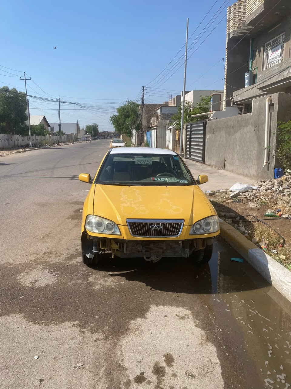 السلام عليكم 
شيري كوين للبيع كير ومكينه كورلا تبريد شغال فول 
صدر جديد نقصها دعاميه اماميه فقط 
رقمها بغداد 
مكاني بغداد الحسينيه الراشديه 
السعر 30 وبيها مجال 
***********
