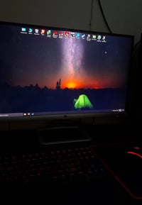 شاشة HP • 27 بوصة • نظيفة