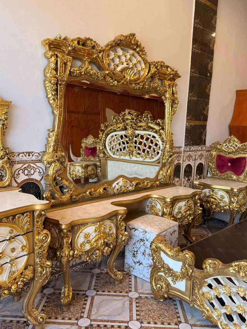 السلام عليكم

غرفة نوم

زان مصري 

باب اول 

كنتور 6 ابواب 

السعر  مليون و475 وبيه مجال 

العنوان رمادي التأميم 

*********** الرمادي, الأنبار
