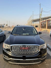 اكاديه • ٦ سلندر • ٧ ركاب