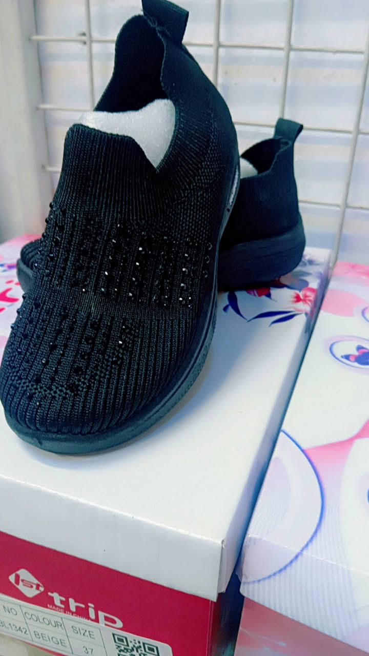 السلام عليكم بلشنه عروضات وياكم تفليش الاسعار شحاط مطراش رجالي ام 15 الف صارت 5000 دينار فقط
صندل نسائي كعب ابو 12 الف صار 5000 فقط 
شحاط بناتي ام 10 صارت 5000 دينار فقط 
شحاط نسائي مطرزه بطانه ام 15 الف صارت 5000 دينار فقط 
نعاالات نسائي رجالي مال بيت صارن 3 زواج اب 5000 دينار فقط 
عنوان محل شارع الاطباء خامس فرع يسارن فرع حجي فائز كهربائي عماره فاضل ابو عباس مضمد بصفه محل ابو تركي 
كميه محدومه كل هلا بيكم حبايب
حبايب قلبي كاله بناتي اسكجر سعر قطعه 6000 الف دينار سعر درزان 55 الف يلي يريد كميه احسبله قطع على 5000 الف


**إذا كنت صاحب هذا الإعلان وتريد حذفه لأي سبب، رجاءا أرسل رسالة إلى الدعم الفني**