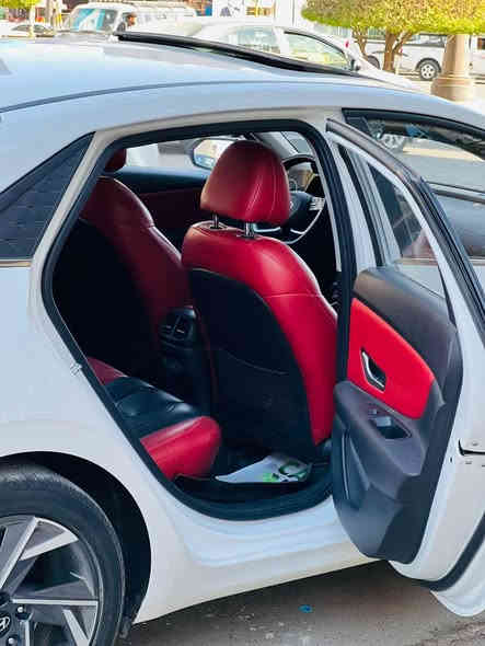 السلام عليكم
النترا 2045 تجميع الصين رقم اربيل 

مكينه دبل نوزل 

فول  مواصفات 

تحكمات ستيرن 

قطعتين تبريد 

نظام سنتر لوك ، و اوتوا هولد

سايد بريك كهرباء

كشن كهرباء 

بصمه دخول وتشغيل 

مري شفط ، وكامرة خلفية

حساسات امامية وخلفية

مثبت سرعة ، لد نهاري وزنون

فتحه سقف 

اشاير بل مري 

كشن جلد احمر مطعم باسود

سبيرها ما نازل شرط 

السيارة ماشية 33الف وقابل لزياده 

السيارة مكفوله من الحادث والصبغ والتبديل.

علمن السياره عليهة عازل الPPF مانع الشخوط سعره 15$ والله

السعر 140$ بيهاا مجال قليل 

العنوان : بغداد المنصور

للتواصل : *********** متواجد واتساب
