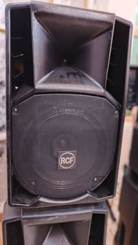 سماعات 12انش • RCF • النعمانية