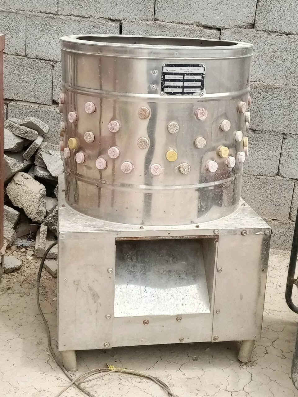 مكلف بل انشر الاغراض بيهن مجال
جزاره دجاج مستعمله نضيفه سعره 170 
ثرامه الحم حجم 32 بدون موطور سعره 120
مولد كامه بي بولبرن عاطل سعره 250
اتصل ع ***********. ***********
