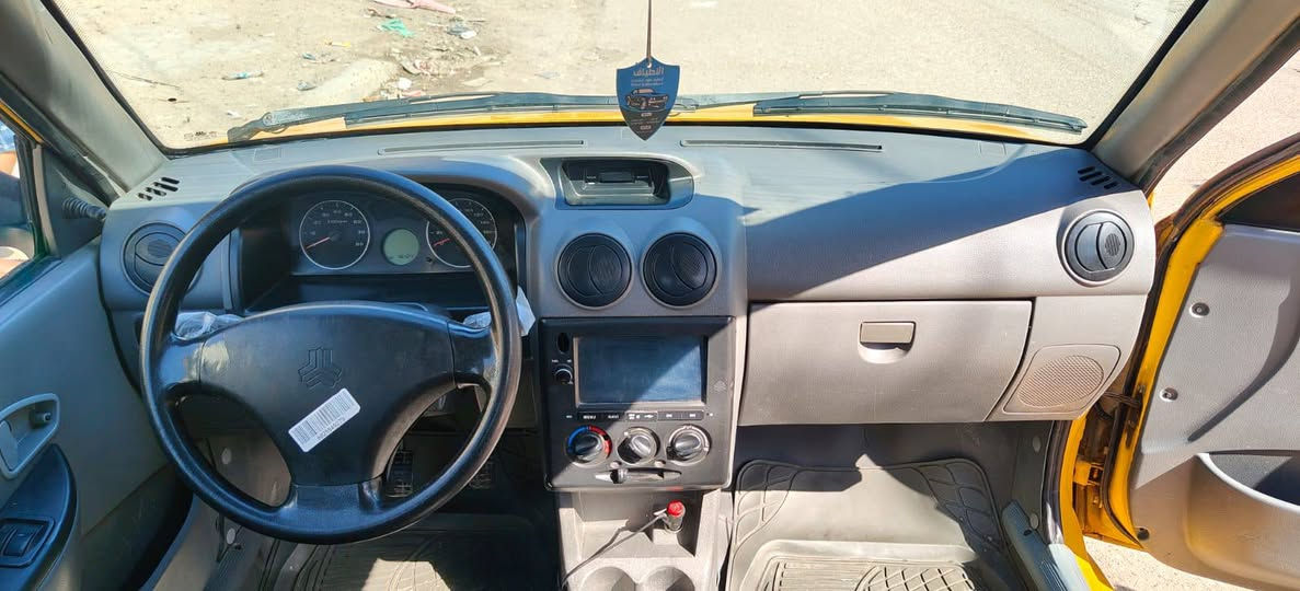 السلام عليكم سابه البيع 2017 بيه ضربه با باب بصيطه مكينه وكير كفاله رقم نكليزي *********** السعر 35 وبيه مجال حك الجيه العنوان بغداد الشعب شارع الصحه
