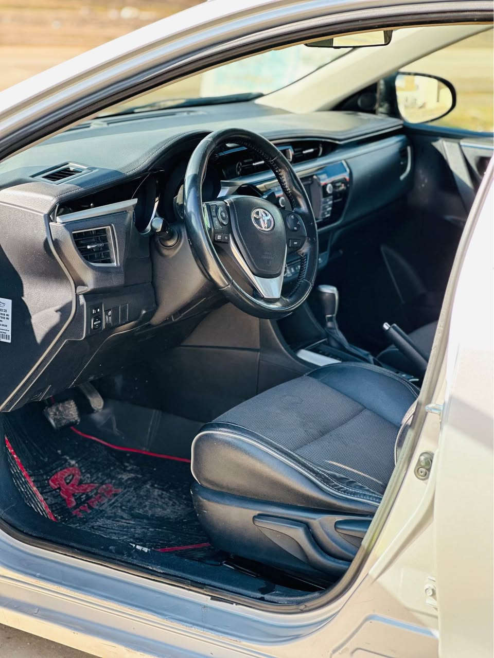 تۆیۆتا کرۆلا 2016S سلڤەر سەیارەکە زۆر جوانە بەس بۆنیدی بۆیاخە بی ناوگرتن بەناوی خۆمەوەیە سەنەوی تا ٢٠٣٠تازەیە تایەی تازەیە تەقە و رەقەی نیە بەشەرت گێڕ و مەکینە بەشەرت مالی دۆستە سەیارەکە

سعر:١٣٠گەلا و مەعمەلە

***********
*********** شمشمل, السليمانية
