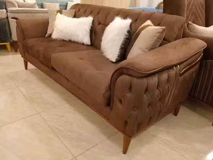 أنتبااااه إلى لأسعار 
ال١٠ مقعد   650
ال٨ مقعد  550
ال٧مقعد 500
ال٥مقعد  390
توصيل داخل بغداد  مجانا 

والي يريد سعرها 50طبله قياس 40/40

صنع مشتركي تركي والتجميع عراقي  
أحدث التصاميم الفنية 
🖍الشغل حسب طلبكم من ناحية اختياركم الالوان وعدد المقاعد 
⭕️مواصفات العمل 
♦️اسفنج ضغط عالي مميز اول 
⭕️ الخشب المقعد بلوك  اضافه الى  (چام) روسي 
♦️انج في انجين *لجميع انحاء وزوايه  التخم 

⭕️القماش
♦️درجه اولى جاكور 
🔻وتربروف   و كتان اضافه 50

❇️قياسات القنفات ❇️
190سم  القنفه الكبيرة ام ثلاث مقاعد 
150 سم القنفه الوسط ام مقعدين 
75 سم  الكرسي. 
🌹🌹🌹🌹
جميع الالوان متوفره
توصيل مجاني داخل بغداد

يتوفر جميع الالوان 
لا تدفع المبلغ اذا  اجاك يختلف عن الصوره

التوصيل بغداد خلال ثلاث ايام  
للحجز ارسل
الصورة 
والاسم 
ورقمين موبايل 
والعنوان
على الخاص المحمودية, بابل


**إذا كنت صاحب هذا الإعلان وتريد حذفه لأي سبب، رجاءا أرسل رسالة إلى الدعم الفني**