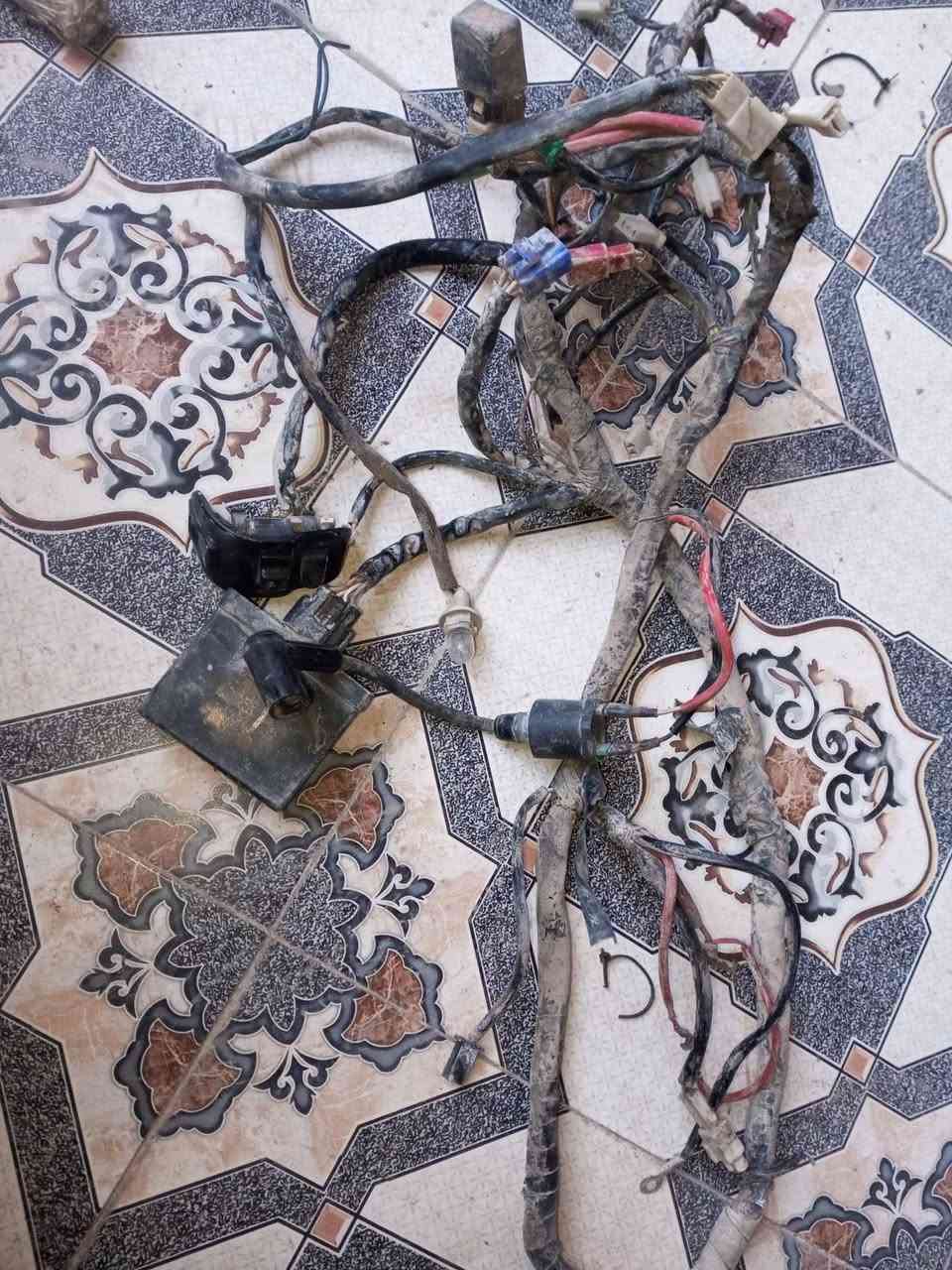 السلام عليكم (مكينه بيجي+ضفيره)
مكينه بيجي60كامله هيه +تايرها الخلفي+كلجات+هندر

ضفيره بيجي كامله مع العقل وبيت البلك ومقسم الهورن
قيم وأخذ بما يرضي الله


**إذا كنت صاحب هذا الإعلان وتريد حذفه لأي سبب، رجاءا أرسل رسالة إلى الدعم الفني**