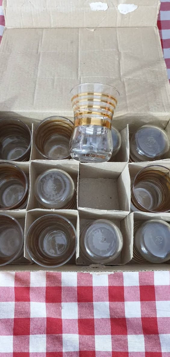 اغراض للبيع كلهن ب  ٢٥ قفل
عندي توصيل كرخ ورصافه


**إذا كنت صاحب هذا الإعلان وتريد حذفه لأي سبب، رجاءا أرسل رسالة إلى الدعم الفني**