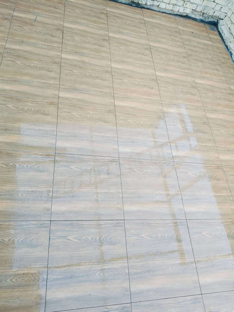 السلام عليكم ***********
شغل دراجه اوله مكاني كربلاء سراميك. وبورسلين.ومرمر
جداران. ارضيه. بايات
