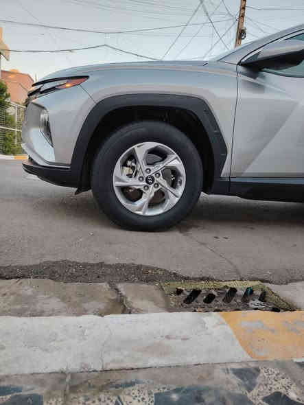 سلام عليكم
للبيع توكسان موديل 2024 وارد أمريكاي
دخول جديد بدون رقم ماشيه ١٧ لف
ضرر السيارة خلفي فقط
تبديل قبق جنطه نفس اللون
جاملغ خلفي أيسر ربع بارد
بدون ايرباك رقم شاصي وصور الحادث بل منشور
مواصفات السياره تحكم استيرن جهتين
شاشه كبيره كامره دوار
تحديد مسار لد خلفي وامامي
الايد زنون عالي وناصي
كشنات تدفئه استيرن تدفئه
رادارات جانبيه وخلفي امامي
قطعتين تبريد داخل مخمل اسود
بصمه تشغل عن بعد
صندوق بصمه وكهرباء
سايد بريك بصمه
السعر 190 وبيه مجال بسيط
مكان السياره بغداد حي العامل
اتصال على هذا الرقم ***********
