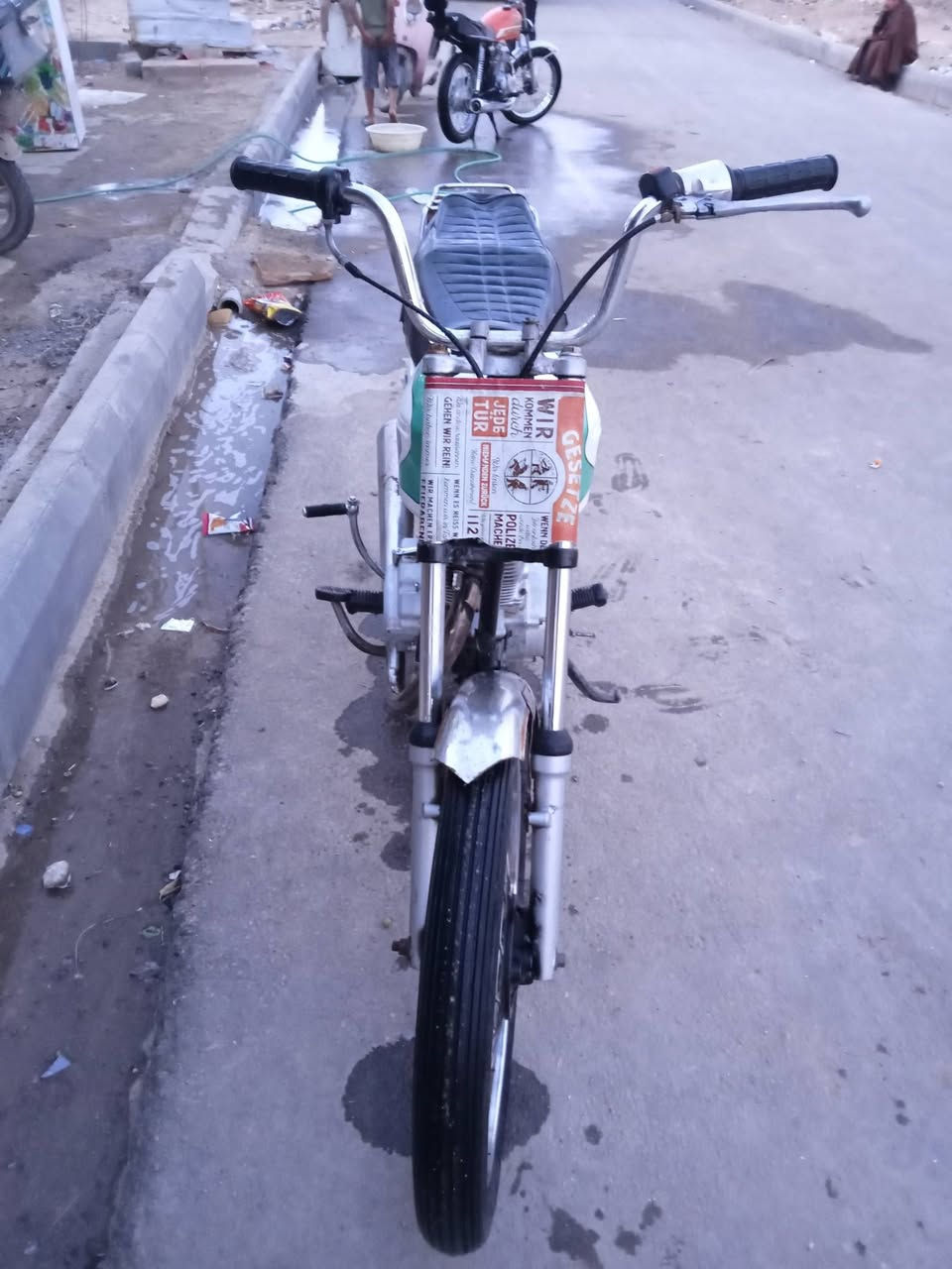 نامه كلك بدون اوراق مكفوله من السرقه سعره 350 دراجه حلوه ونضيفه ماعوزه اي نقص مكاني  ناصريه مركز وهاذه رقمي ‏‪0788 251 4636‬‏
