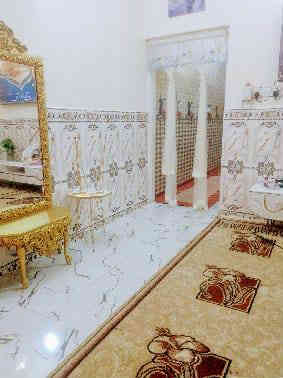 دار للبيع ٥٥ م سند 25 كاع منصور الركابي اكاتبك مع منصور ابو الأرض العنوان بغداد سريدات جديدة أمام البيت تشجير ٢٠ م البيت يتكون من غرفتين وحده فوق وبيتونه وسطح وجوة غرفة وصحيات ومطبخ واستقبال وطرمة ٥ م السعر ٦٨ لااستفسار يرجى مراسلة وتساب ***********
