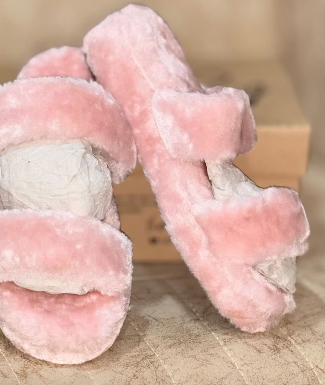 بنات هاي كلها للبيع واكو موديلات عندي قطعتين منها نفس شي سعروها وبألف عافيه


**إذا كنت صاحب هذا الإعلان وتريد حذفه لأي سبب، رجاءا أرسل رسالة إلى الدعم الفني**