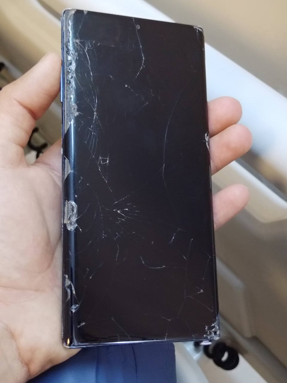 سامسونك نوت 10بلاس
سامسونك نوت10بلاس 
ابو القلم
 بلادي وشغال كامل 
يحتاج شاشة فقط

عندي فيديو خليت البورده مالته على غير جهاز نفسه وشغال كامل وفحصته وفرمتته ورجعتهه 
من تجي اشوفك الفيديو 
يعني بس تشد مفرمت وكامل

ذاكرة256 عشوائية12

المعالج:
م Exynos 9825 تكنولوجيا 7 نانو

بالبـوبـجي فوول 

شحن تايـبـسـي 
سماعات ستيريو كامرات زلال 

بصمة اصبع مدمجه بالشاشة 
+بصمة وجهـ

جهاز بلادي وكله شغال مال بيت 

بس وكع وحتركت الشاشة
 يحتاج شاشة فقط
  جهاز راقي ومعروف 

للبيع او مراوس
 شعندك نزل او تعال خاص
 او اتصل وعيوني الك 

العنوان كربلاء
 هـ***********
