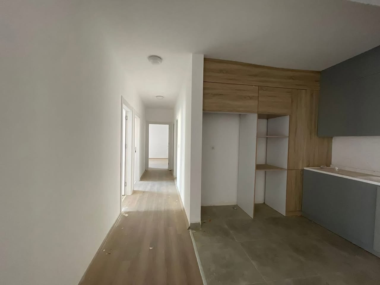 ‎‏‎شقة صفر للبيع في #مجمع_قرية_الفرنسية2
‎    
للاستفسار:
***********
***********
