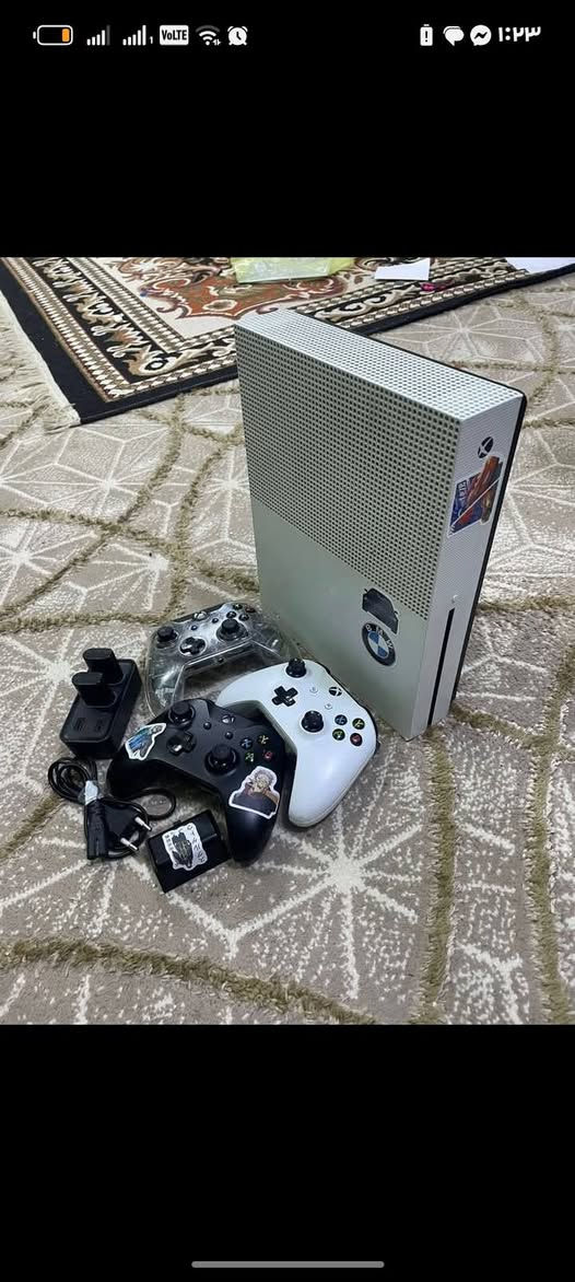 سلام عليكم يرهم مراوس بفور حتلو اولاين ويرهم مراوس بايفون
اكسبوكس وان اس مهكر والعابة فيفا 26 وبيس 26 وجيتي اي 5 وسنو رنر فورزا هورايزن 5 وألعاب بعد هواي ويدات ٢ وبطاريات ٣ اصليات جهاز خير من الله ونضيف وبعد العاب ماين كرافت وفال كايز وذة كرو تو وموتر فيست ورزدنت ايفل 3 ورديت ردبشن

سعره 200 وبي مجال


**إذا كنت صاحب هذا الإعلان وتريد حذفه لأي سبب، رجاءا أرسل رسالة إلى الدعم الفني**