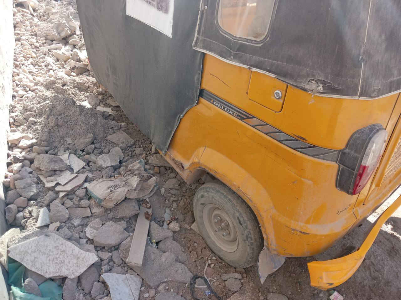 تكتك نضيفه عوزه بس غسله موديل 20 رقم وسنويه  سعر 4500 تنومه ***********
