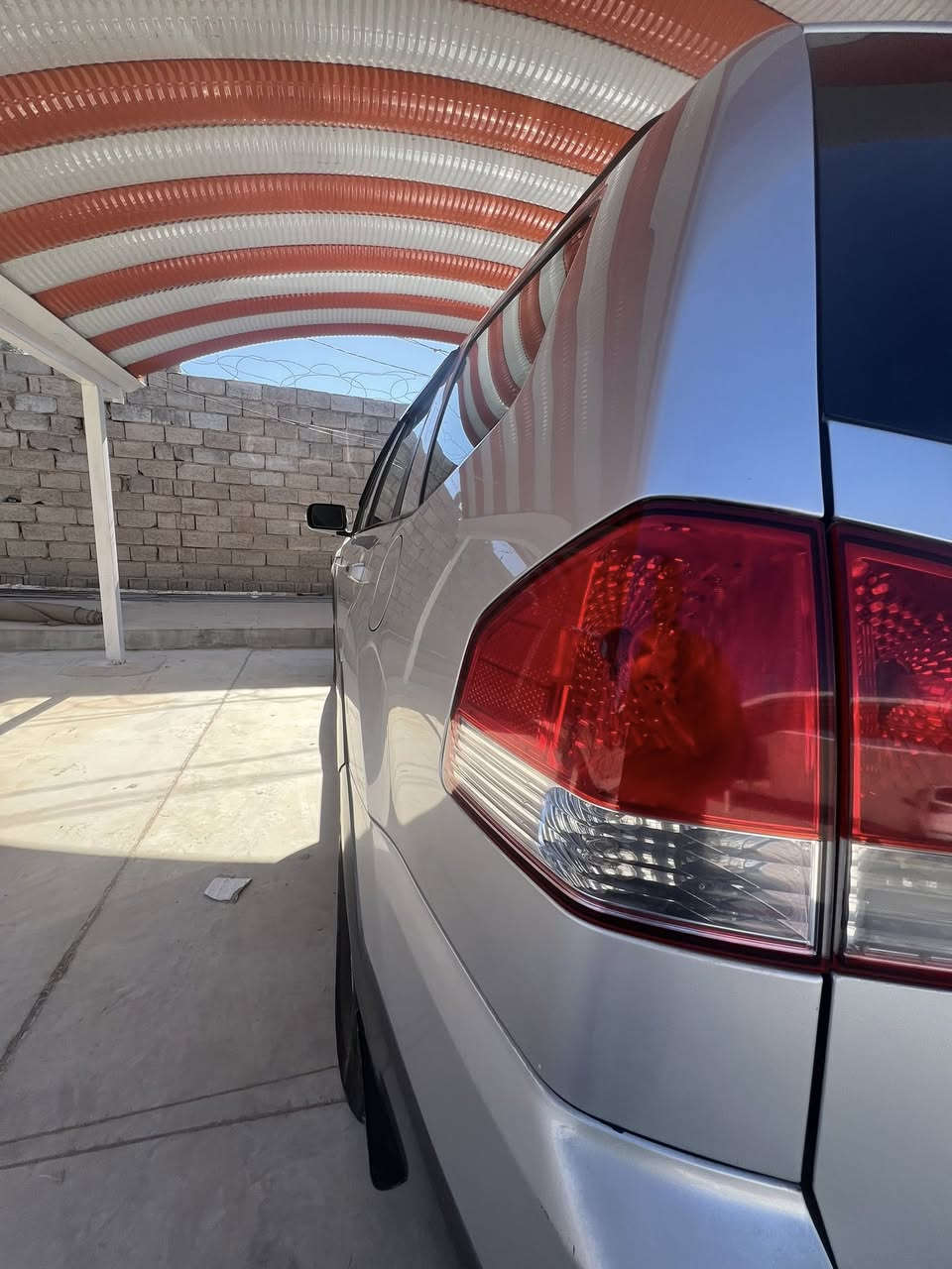 سلام عليكم كيا موهافي موديل2011
سعر115$

رقم اربيل  الجديد باسمي
المكينة6/3800سلندر گير و مكينة  مكفولات 

المواصفات:
-تدفئة و تبريد كشنات.
-تبريد ثلج ثلاث قطع.
-ثلاجة بالتجوه.
-الداخل جلد.
-شاشة كبيرة.
-خزن ميموري.
-كشنات كهرباء.
-مري قلاب.
-تخم تاير جديد.
-باتري جديد.
-تبريد بيانو.
-زراگات دعامية.
-باب خلفي شفط كهرباء.

سيارة موجودة بالفلوجة

اتصال عل صاحب السيارة

***********
واتساب
———————
‬‏
