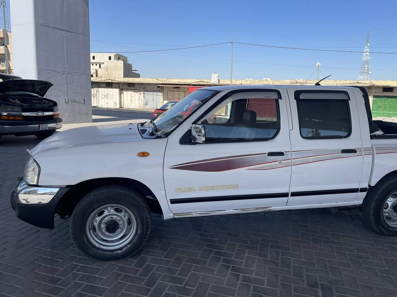 بسم الله الرحمن الرحيم
بيك اب نيسان شبوط ياباني اصل وفصل 
سياره حلوه وجاهزه من كلشي هزه جديد سنويه جديده باسمي تحويل ثاني يوم 
سياره مكفوله من خياس وضرر وضربات  بيها بارد بلبنيد من اشتريتها وما معيب عليها 
السياره سنويه باسمي الى2031
سياره صدر جديد 
تخم تاير جديد
  السعر 122 $
مكاني تكريت  
للاستفسار ***********
