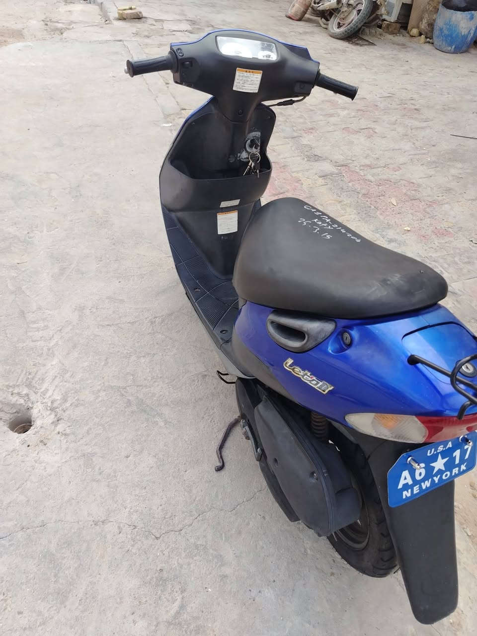 السلام عليكم دراجه للبيع ساسوكي جنطه دراجه نضيفه ما مفتوحه سلف هندر كهربائيات كلها شغاله /***********
