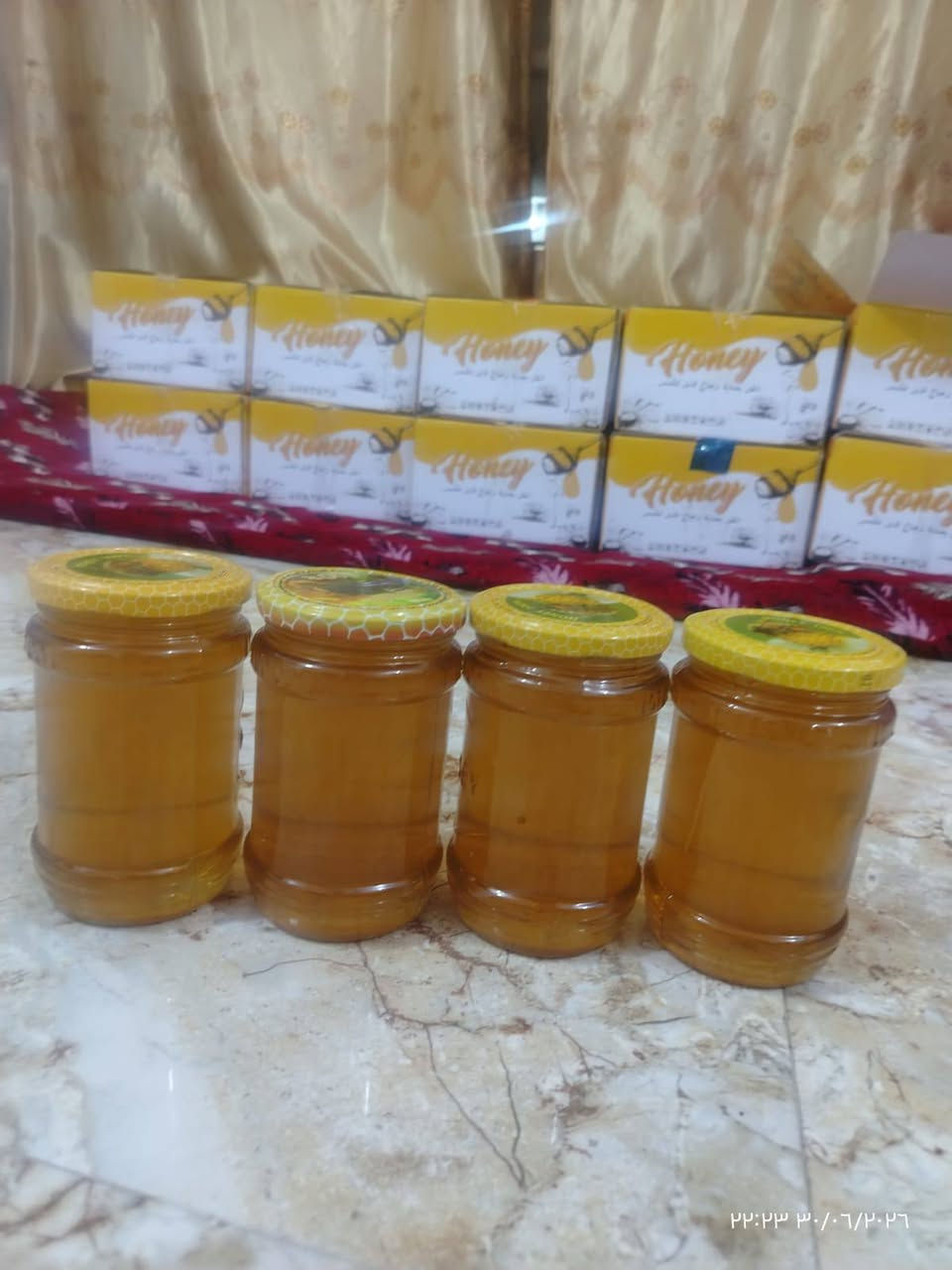 السلام عليكم للبيع عسل طبيعي عسل متعدد الازهار شرط ضمان والفحص عنوان لمنحل الملاحمه ناحية السلام ***********
