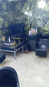 اغراض صالون • كلمن • للبيع