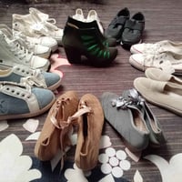 احذية نسائية • ٣٠ حذاء • تصفية محلات