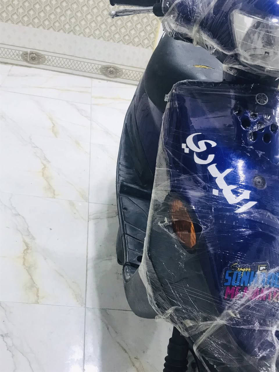 سلام عليكم دراجه بيجي 9زروف دراجه مامفتوحه شلعه ومشي خير من الله كهربائيات كله شغاله اشاير كلوب كلشي شغال دراجه ما ناقصها شي 
مكاني ناصريه مركز… 
اتصال عل هاذ رقم ***********
