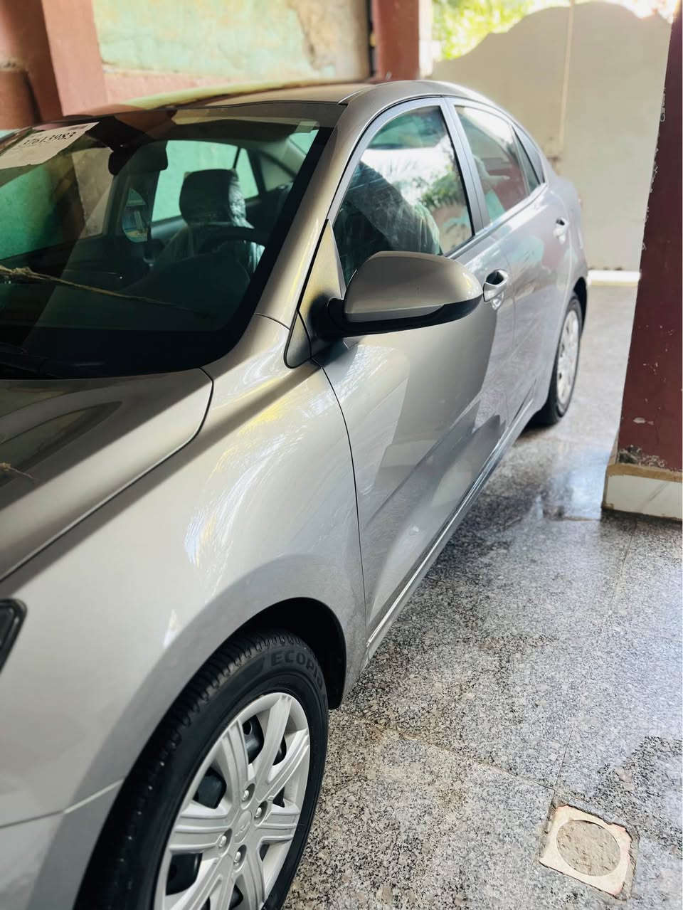 السلام عليكم كيا ريو 2022 امريكي بدون حادث 
مكفوله  من الضربه والتبديل والصبغ والبارد حته من الشخط مكفوله سياره جديده كير مكينه حداديه تبريد كله مكفوله 
داخله تقرير معوقين وكاله ثاني يوم سياره جديده  السعر 130 العنوان الناصريه سومر *********** ناصرية, ذي قار
