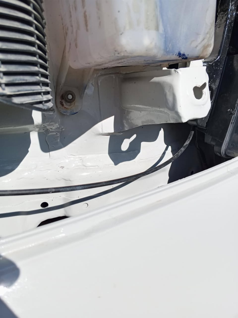 السلام عليكم كيا عموشه 2017 فحل رقم بغداد تحويل مباشر سياره بيها طخه جوه  البنيت صفحه اليسرى يم الدبه المي مكفول كشرهاا محرك اوبام مكفول رغم ***********   ***********
