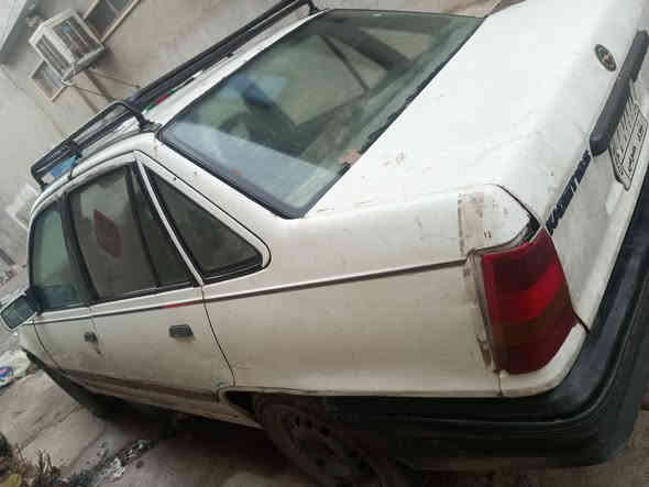 السلام عليكم سيارة كاديت صندوك المحرك 16 بيها كوبون رقم الماني سنويا عظم ابيعها بحساب رقم السعر 20 وبيها مجال الاتصال ع رقم ***********
