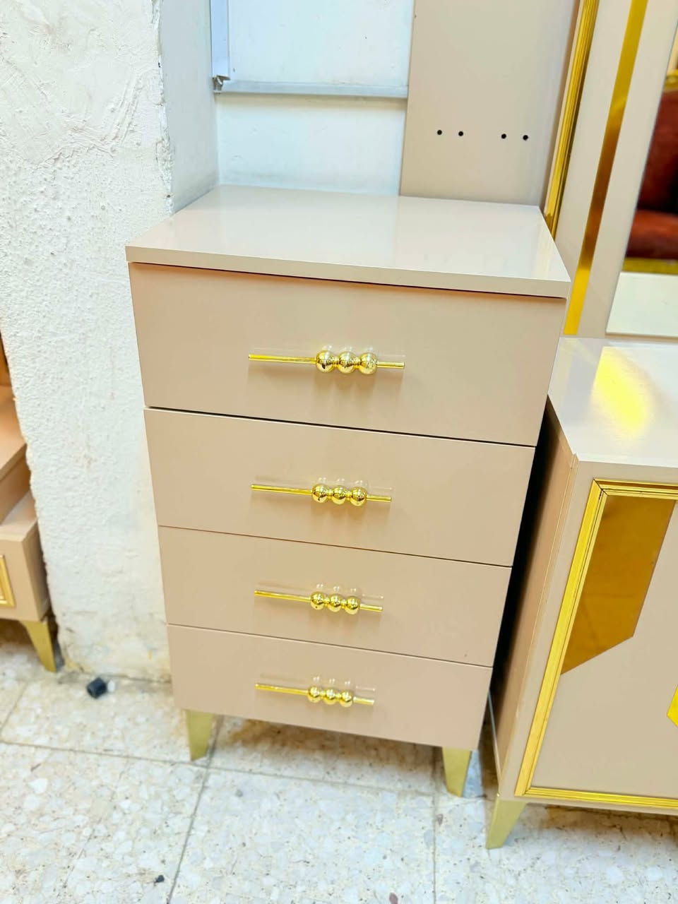 غرفه تركي 10قطع مودرن تركي اصلي نظافه 95 واصل شدأو نقل


**إذا كنت صاحب هذا الإعلان وتريد حذفه لأي سبب، رجاءا أرسل رسالة إلى الدعم الفني**