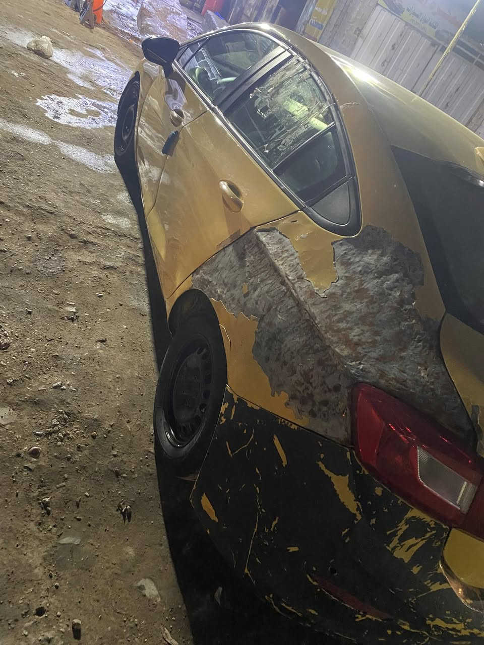 شوفر ليت كروز موديل 2019 مواصفات معروفه مكينه تيربو كير جديد صارله شهرين من شديته 
العنوان بغداد حي اور
بيع مستعجل السعر 68
***********
