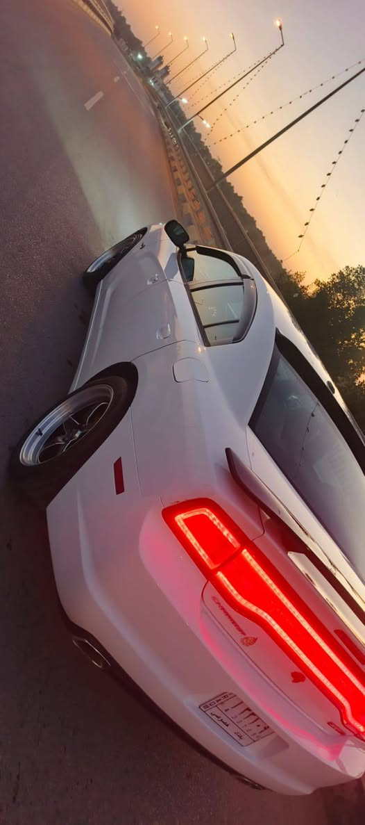 السلام عليكم من رخصة الأدمن المحترم
دوج تشارجر موديل 14 للبيع فقط بدون مراواس رقم بغداد السياره جاهزه ومصروف عليها مال جناي مامشتغله خط ابد جديده كير ومكينه وحداديه وتخم تاير ويل جدد كير طياره شاشه جبيره كامره دواره تحكم استيرن مكينه 3600 جديده تو ويل وبعد بيها مواصفات السعر 140 وبيها مجال للشراي اتصال  ***********
واتساب ***********
