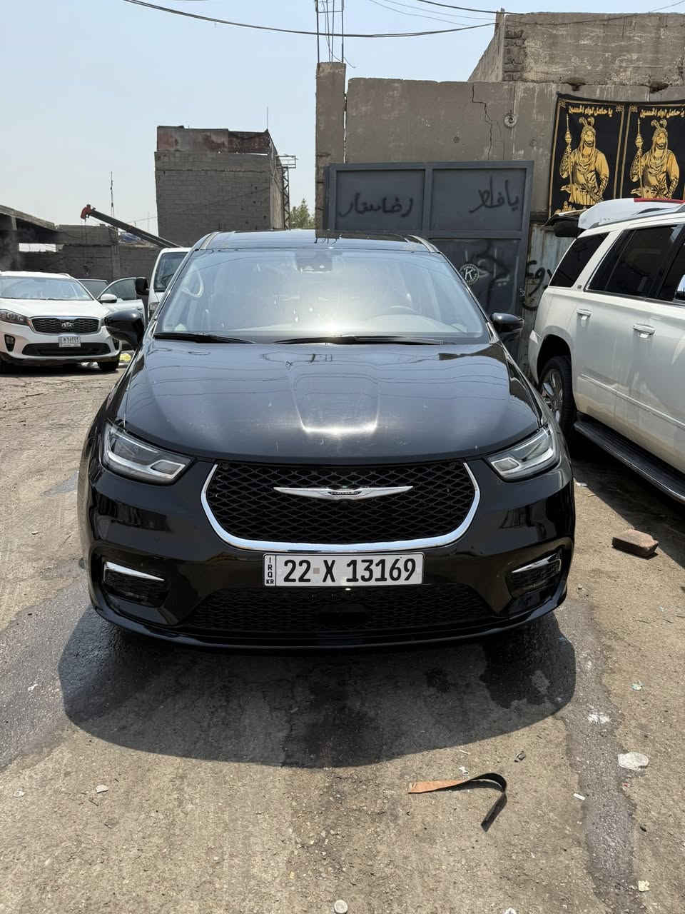 سلام عليكم باسفيكا للبيع موديل 2024 سيارة حادثه موضح بل صور السيارة مصلحه تصليح واحد على واحد جاهزه للاخير ماشيه 25 الف فقط مشي قليل السعر 235 وبيه شي بسيط حك الجيه
***********
