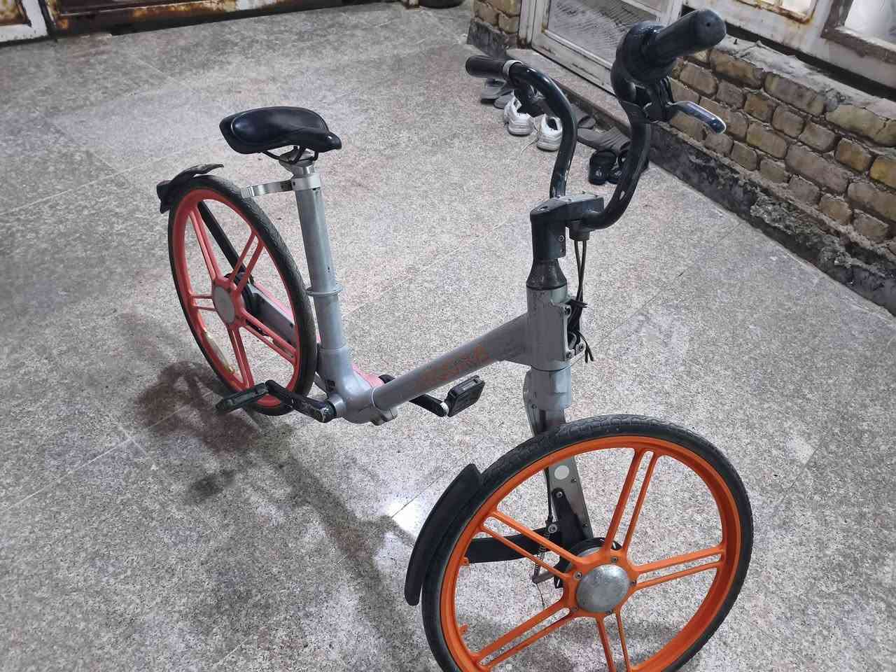 بايسكل بناتي 26...مكسورة ماشته ..وثاني ميكانيكي ...الاثنين ب70...كوت الزهراء


**إذا كنت صاحب هذا الإعلان وتريد حذفه لأي سبب، رجاءا أرسل رسالة إلى الدعم الفني**