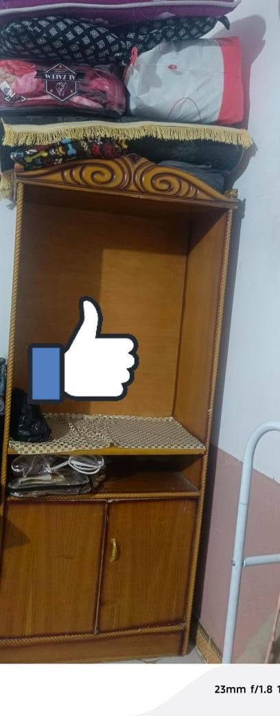 سلام عليكم غرفه خشاب للبيع ٥٠٠ وبيها مجال مكلف بنشر رقم الهاتف ***********
