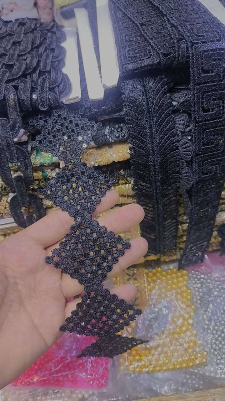 الاسود 👌🖤
العنوان بابل الحمزه الغربي
 سوق الذهب مقابيل ابو الطرشي
للاستفسار ***********//// انستا kh608_
 يوجد خدمه توصيل داخل الناحيه ومحافضات
