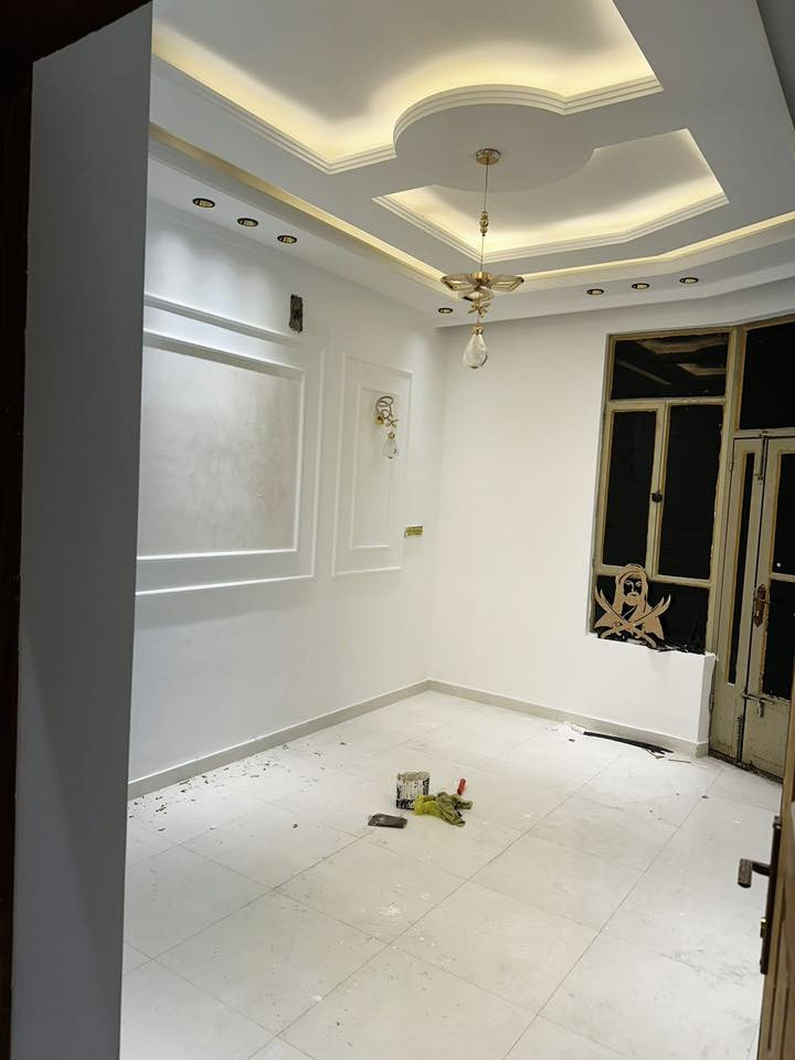 السلام عليكم احبتي
يوجد دار للأيجـار 70 متر 7*10
يحتوي على غرف نوم عدد 2 وحمامات عدد 3
العنوان البلديات تقاطع الكهرباء
للأستفسار اكثر مع صاحب العقار
***********
